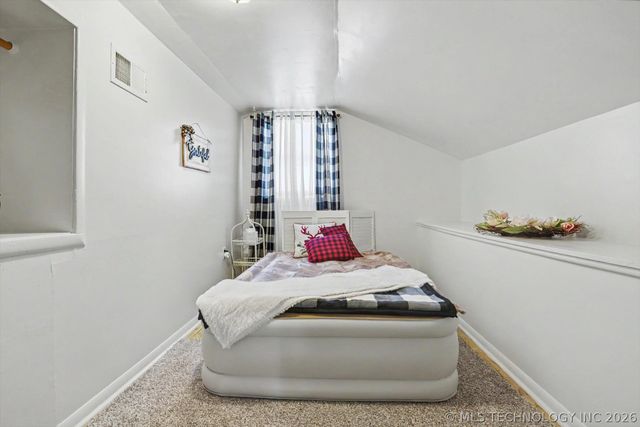 106 W 7th Street, Owasso, OK 74055