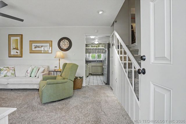 106 W 7th Street, Owasso, OK 74055