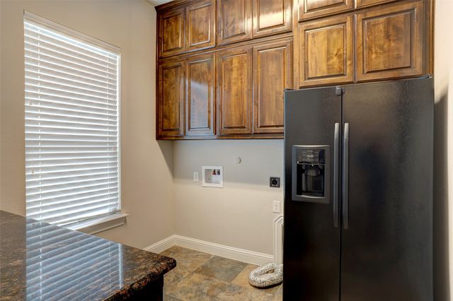 20392 County Road 637, Nevada, TX 75173