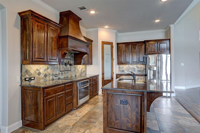 20392 County Road 637, Nevada, TX 75173