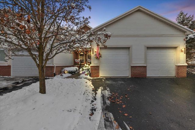 3263 Baldwin Woods Drive 7, Orion Charter Twp, MI 48359