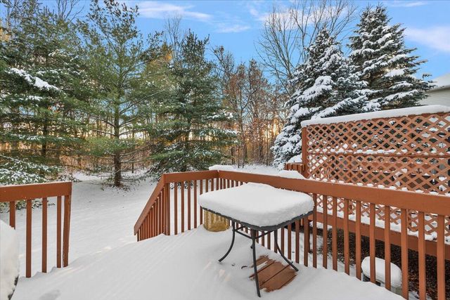 3263 Baldwin Woods Drive 7, Orion Charter Twp, MI 48359