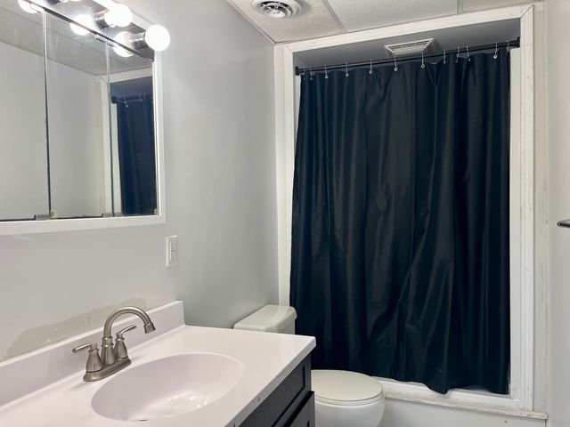 3315 142nd Avenue, Holland, MI 49424