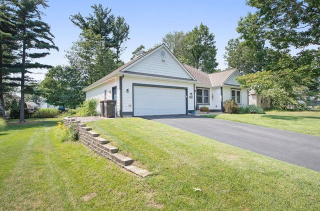 3315 142nd Avenue, Holland, MI 49424