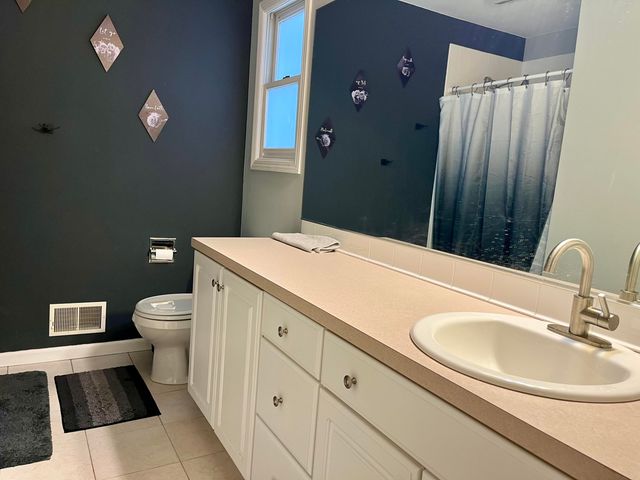 3315 142nd Avenue, Holland, MI 49424