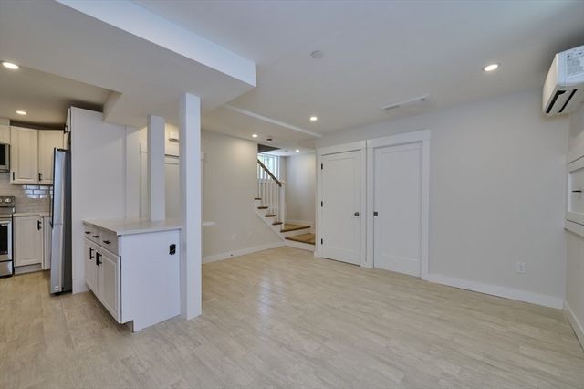 17 Macarthur Street 1, Somerville, MA 02143