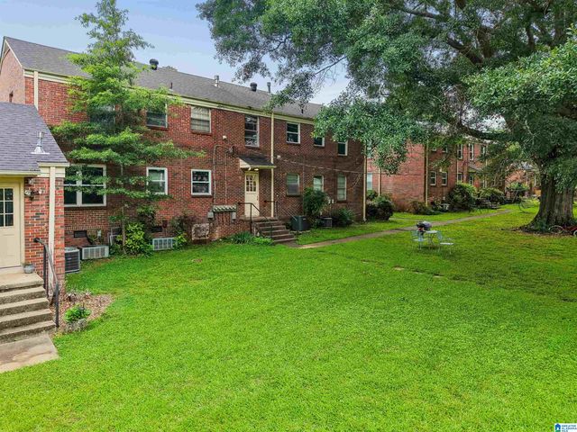 2503 Mountain Brook Cir Apt C, Mountain Brook, AL 35223