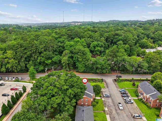 2503 Mountain Brook Cir Apt C, Mountain Brook, AL 35223