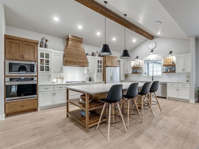 1940 Treviso Court, Edmond, OK 73034