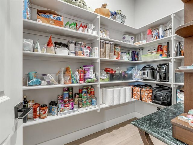 1940 Treviso Court, Edmond, OK 73034