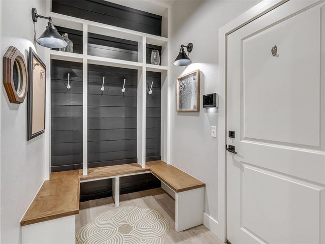 1940 Treviso Court, Edmond, OK 73034