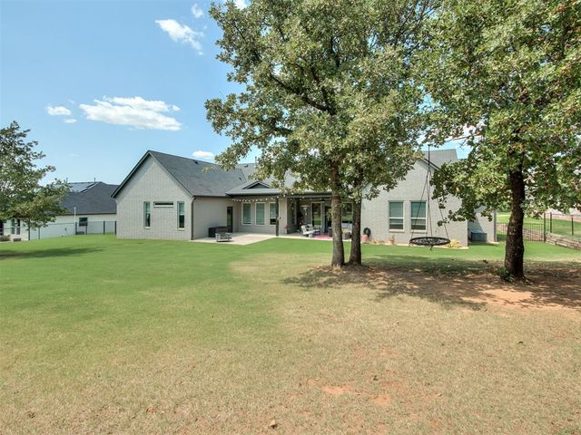 1940 Treviso Court, Edmond, OK 73034