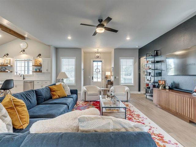 1940 Treviso Court, Edmond, OK 73034