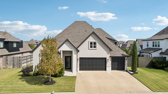 4211 S 166th East Avenue, Tulsa, OK 74134