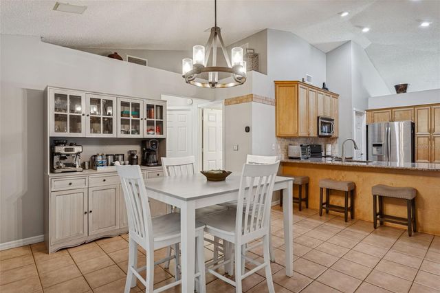 9739 FREDERICKSBURG ROAD, Tampa, FL 33635