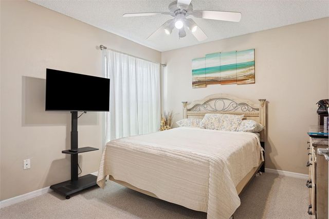 9739 FREDERICKSBURG ROAD, Tampa, FL 33635