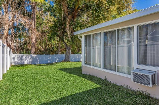 9739 FREDERICKSBURG ROAD, Tampa, FL 33635