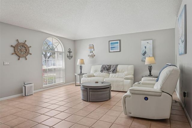 9739 FREDERICKSBURG ROAD, Tampa, FL 33635