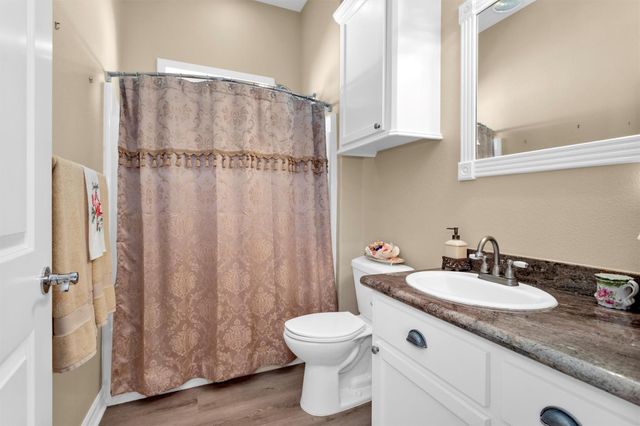 112 Wick Willow Road, Montgomery, TX 77356