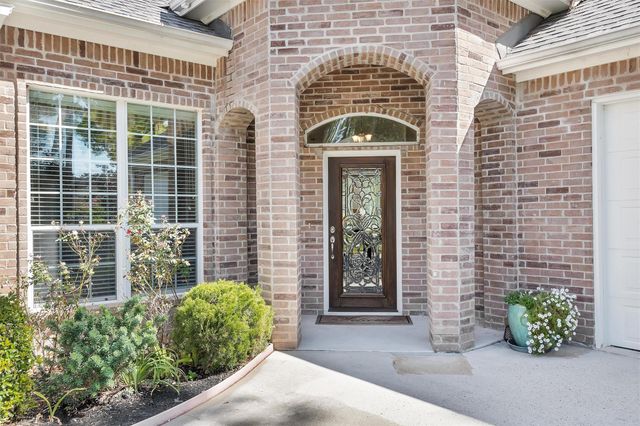 112 Wick Willow Road, Montgomery, TX 77356