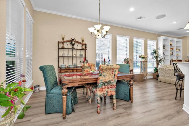112 Wick Willow Road, Montgomery, TX 77356