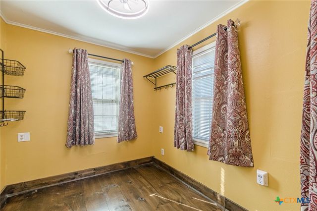 17 Ridge Drive, New Braunfels, TX 78130