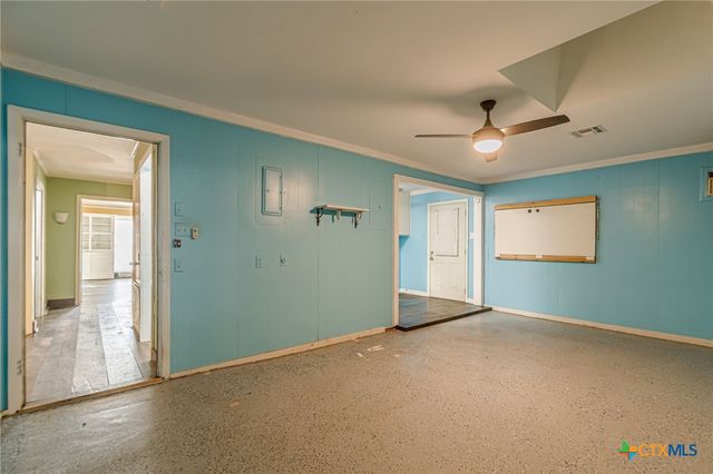 17 Ridge Drive, New Braunfels, TX 78130