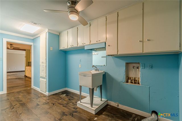 17 Ridge Drive, New Braunfels, TX 78130