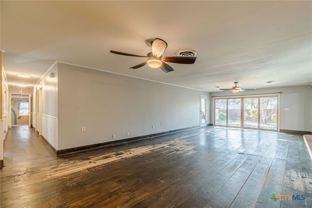 17 Ridge Drive, New Braunfels, TX 78130