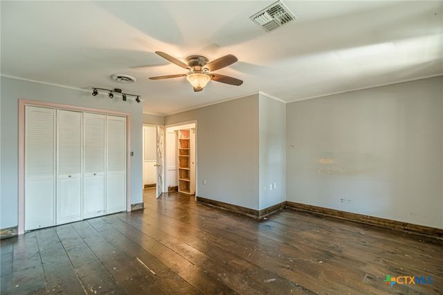 17 Ridge Drive, New Braunfels, TX 78130