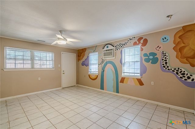 17 Ridge Drive, New Braunfels, TX 78130