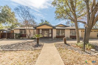 17 Ridge Drive, New Braunfels, TX 78130