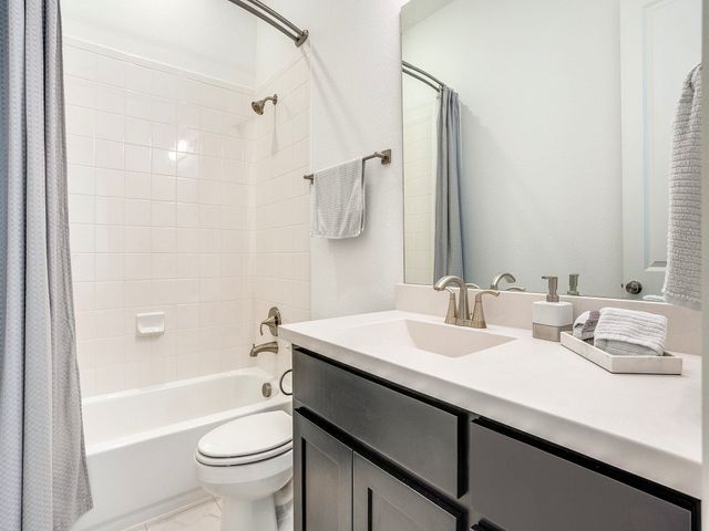 4124 Sandbrock Parkway, Aubrey, TX 76227