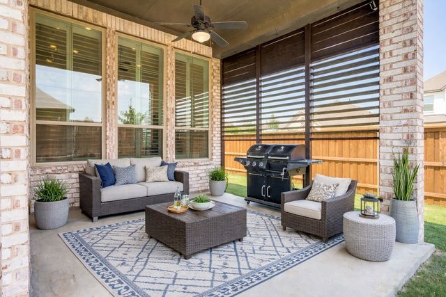 4124 Sandbrock Parkway, Aubrey, TX 76227