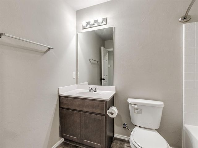 11544 NW 100th Street, Yukon, OK 73099