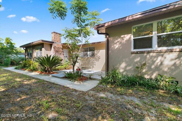 1554 SHIRL Lane, Jacksonville, FL 32207