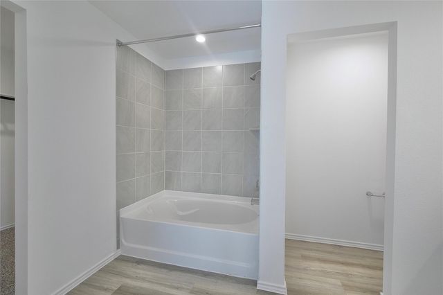 16839 Sangiovese Drive, Houston, TX 77090