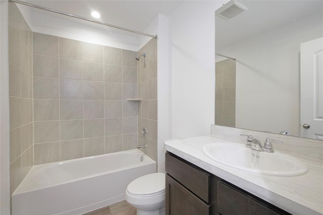 16839 Sangiovese Drive, Houston, TX 77090