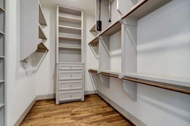 4838 Austin Street, Houston, TX 77004