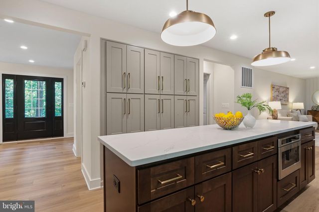 2516 PENNY ROYAL LN, Reston, VA 20191