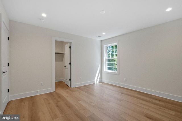 2516 PENNY ROYAL LN, Reston, VA 20191