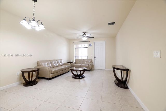 7146 SW 163rd Ave, Miami, FL 33193