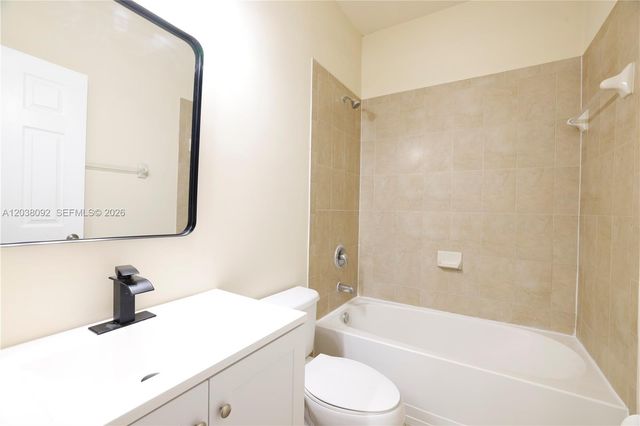 7146 SW 163rd Ave, Miami, FL 33193