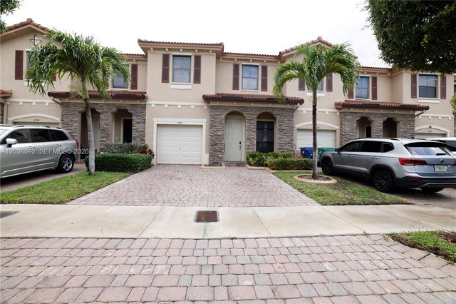 7146 SW 163rd Ave, Miami, FL 33193