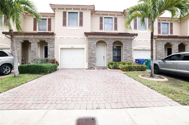 7146 SW 163rd Ave, Miami, FL 33193