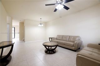 7146 SW 163rd Ave, Miami, FL 33193
