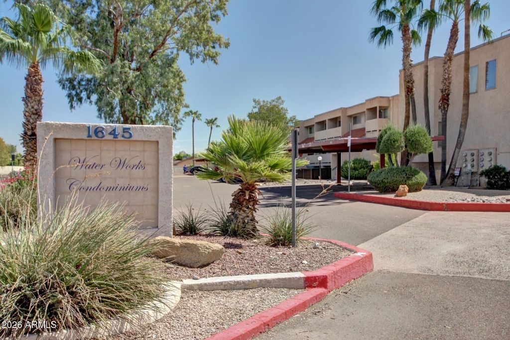 1645 W BASELINE Road 2086, Mesa, AZ 85202 — exterior