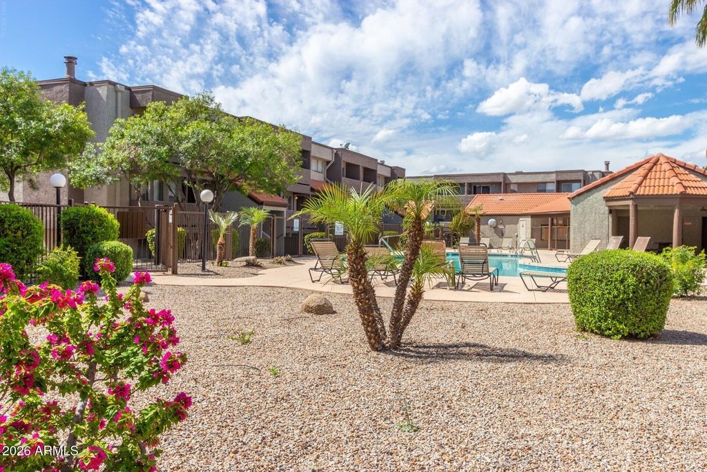 1645 W BASELINE Road 2086, Mesa, AZ 85202 — photo 3