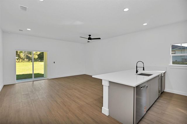 13527 SW 100TH LANE, Dunnellon, FL 34432