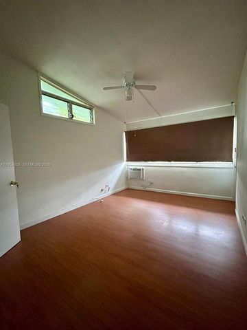 1080 98th St 10, Bay Harbor Islands, FL 33154